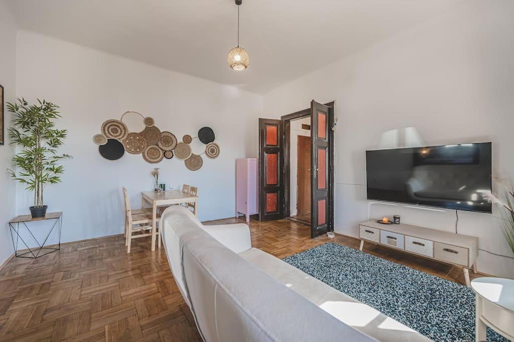 Carolina'S Romantic Apartment Hradec Králové Extérieur photo
